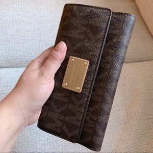 MK WALLET